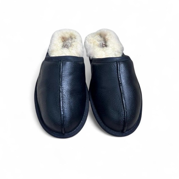 UGG Other - UGG Black Leather Shearling Slippers Men’s 9 / Women 10 Cozy Comfy House Shoes